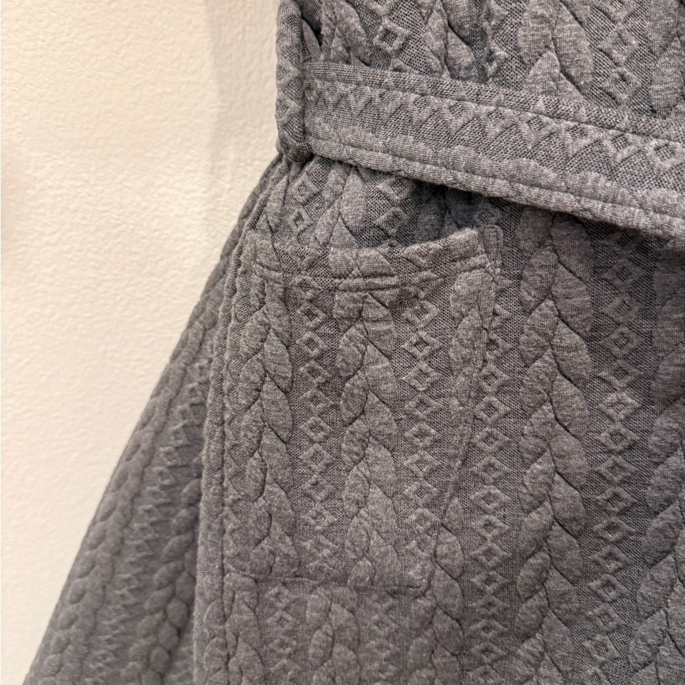 Bollie Brand Women's Comfy Gray Robe - Picture 7 of 11